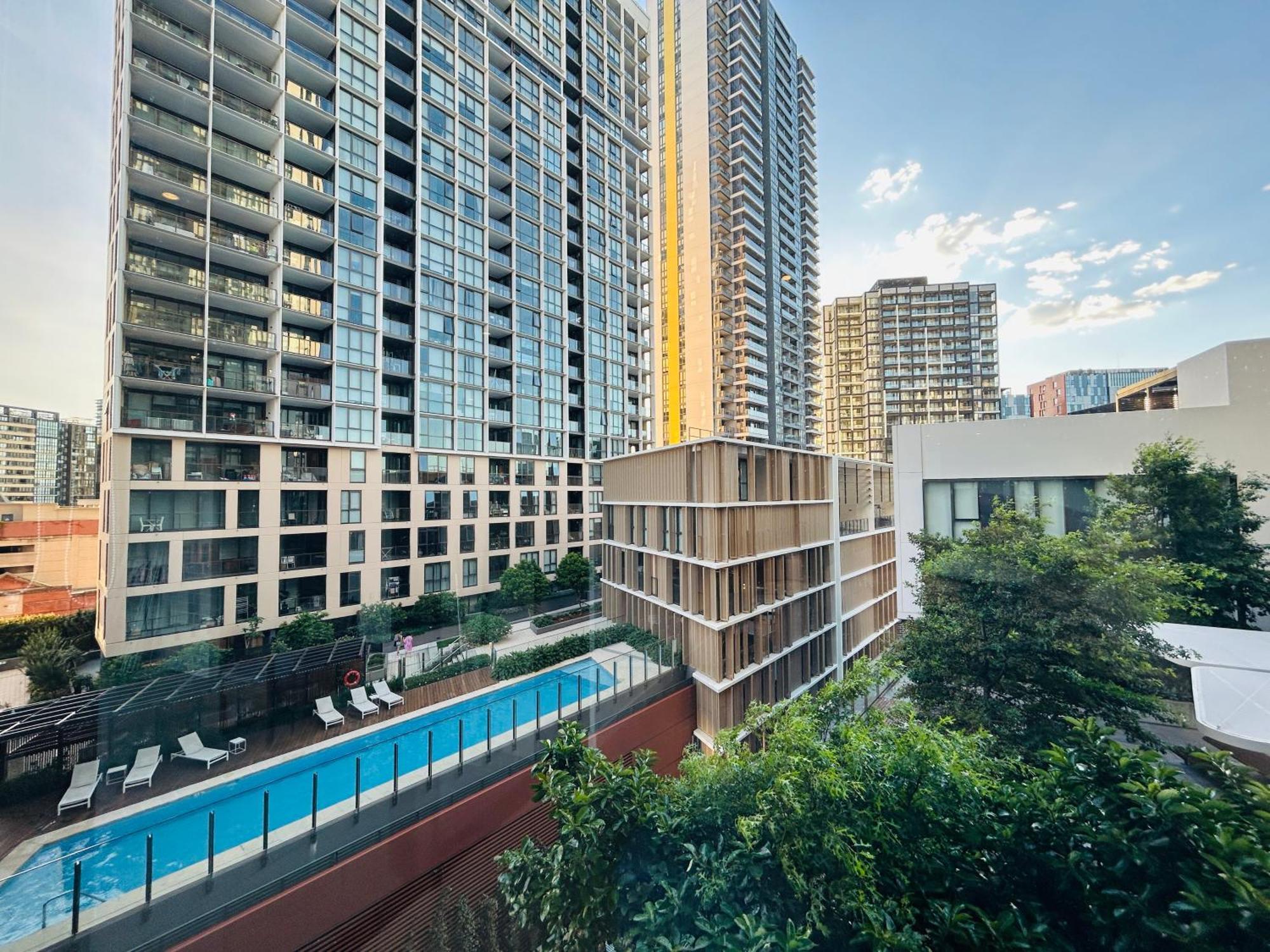 Haymarket Prime Location Modern 2-bed Apartment