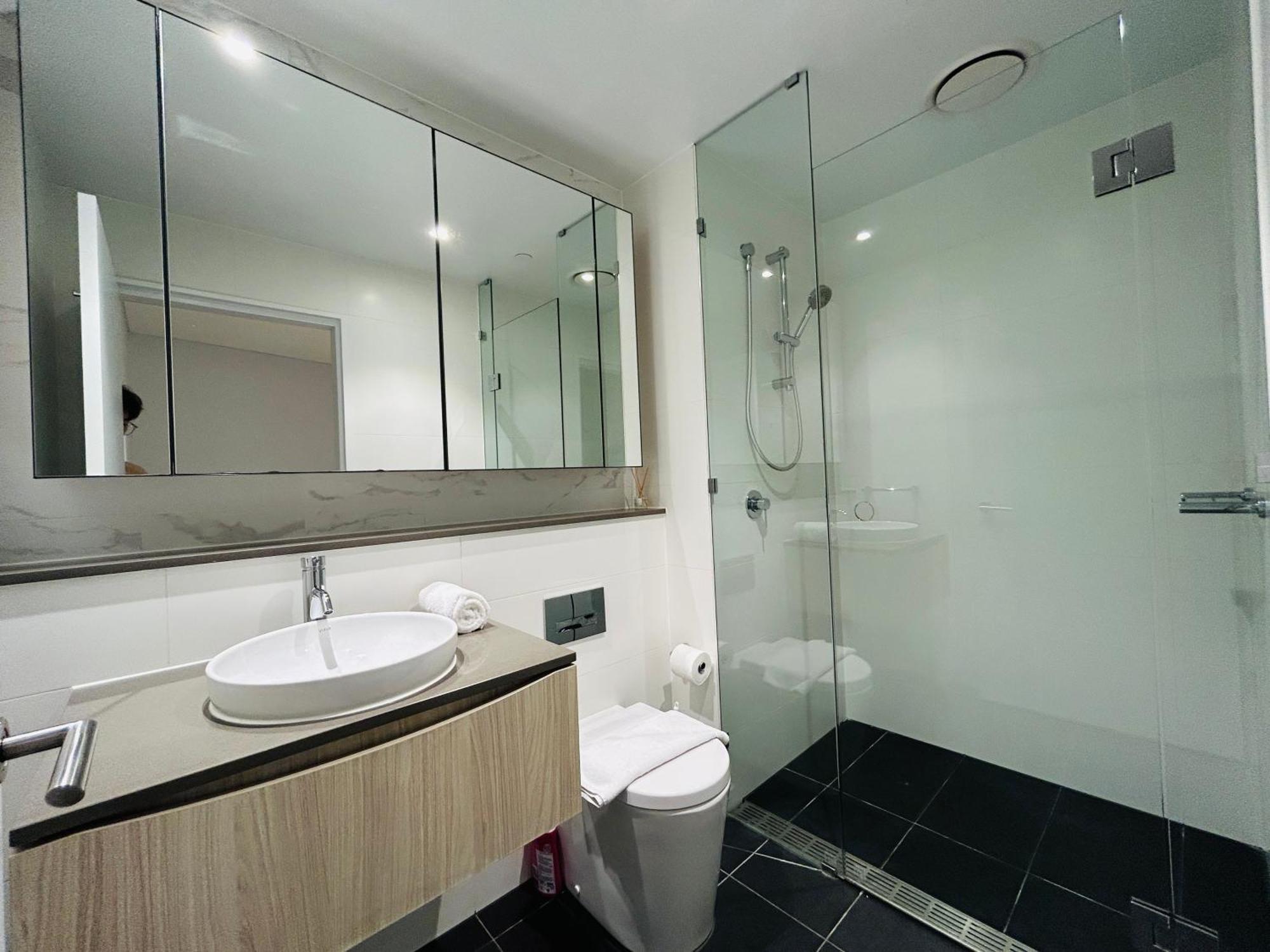 Haymarket Prime Location Modern 2-bed Apartment